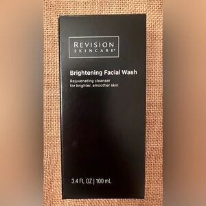 Revision Skincare Brightening Facial Wash